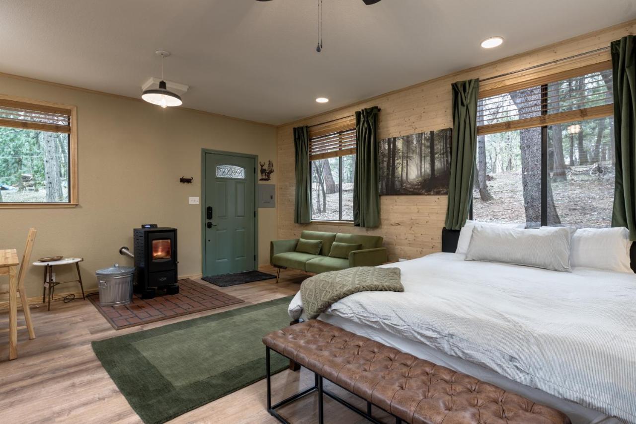 Little House In The Big Woods Hotel Forest Ranch Luaran gambar